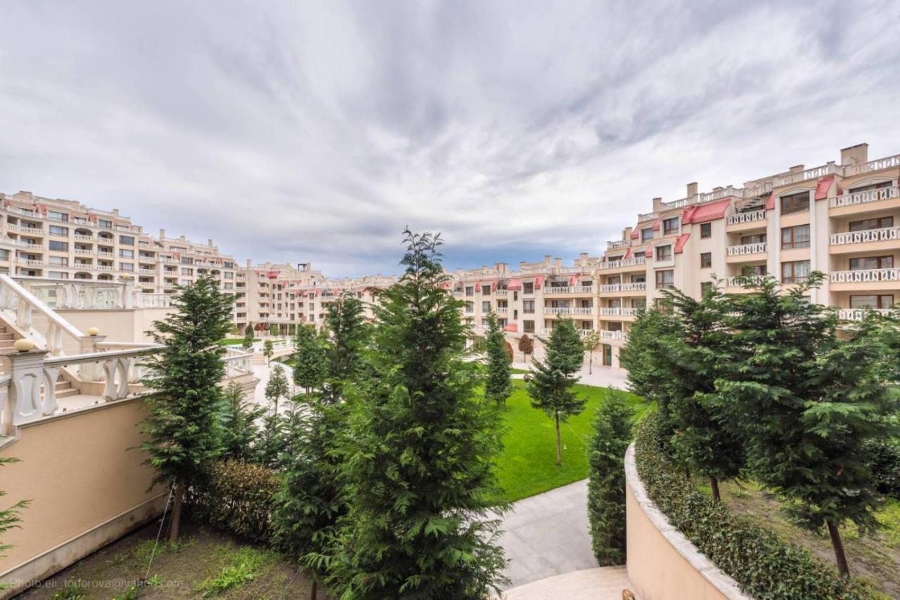 Stoyanov South Bay - Varna Apartment Exterior photo